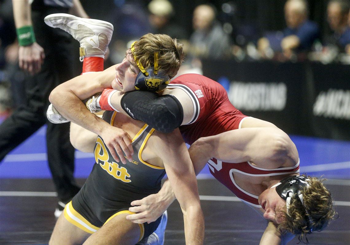 NCAA wrestling championships Pitt's Matthews, Bonaccorsi advance to