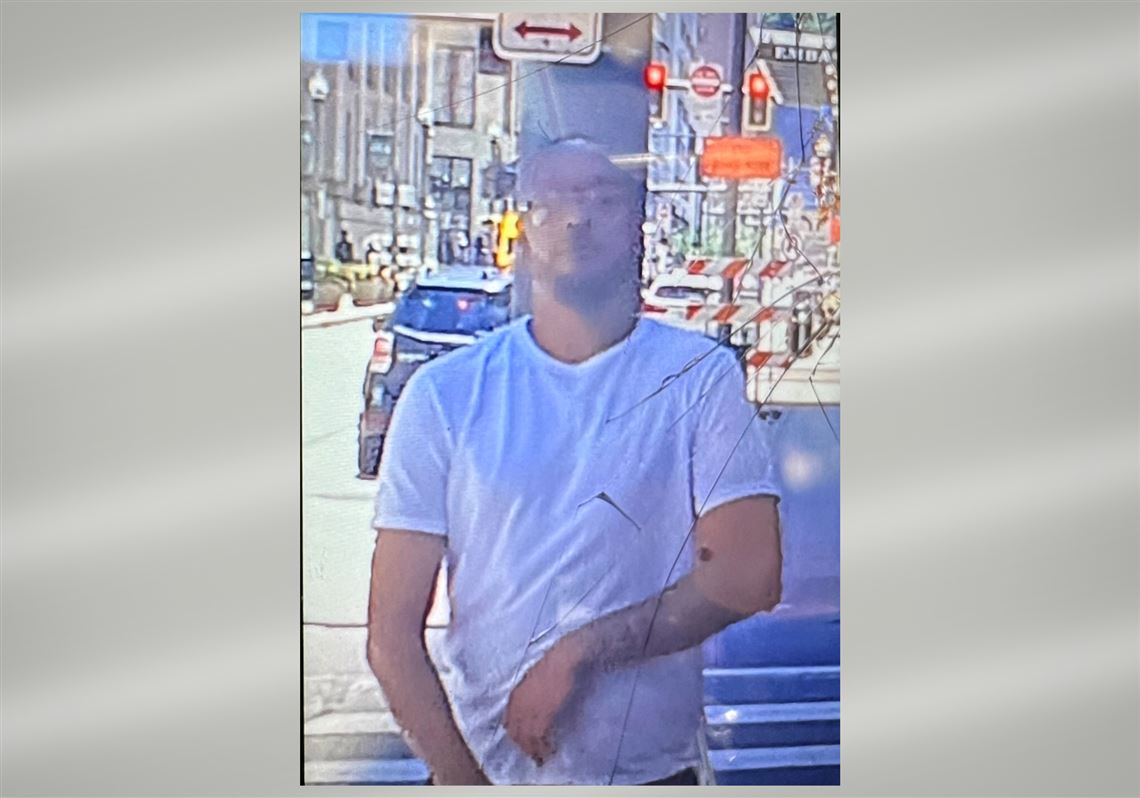Police searching for suspect in Downtown Pittsburgh bus stop assault ...