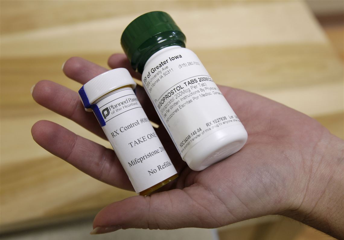 Federal officials warn pharmacists about denying abortion medication