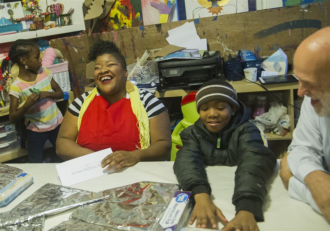 Vanessa German caps busy 2018 with $200,000 national art prize