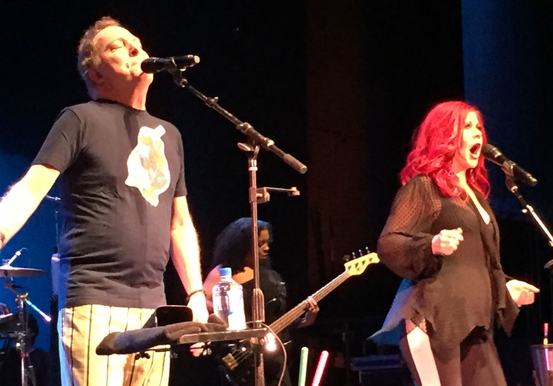 The B-52s bring new wave party to the Palace | Pittsburgh Post-Gazette