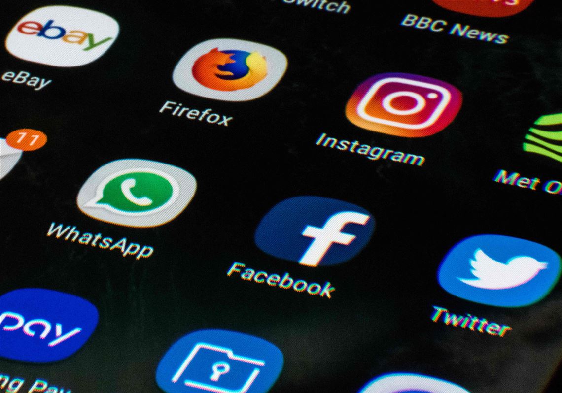 North Hills school board OKs policy on members’ social media