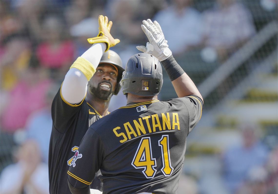 Andrew McCutchen will try to pirate the 3rd Wild Card from the San