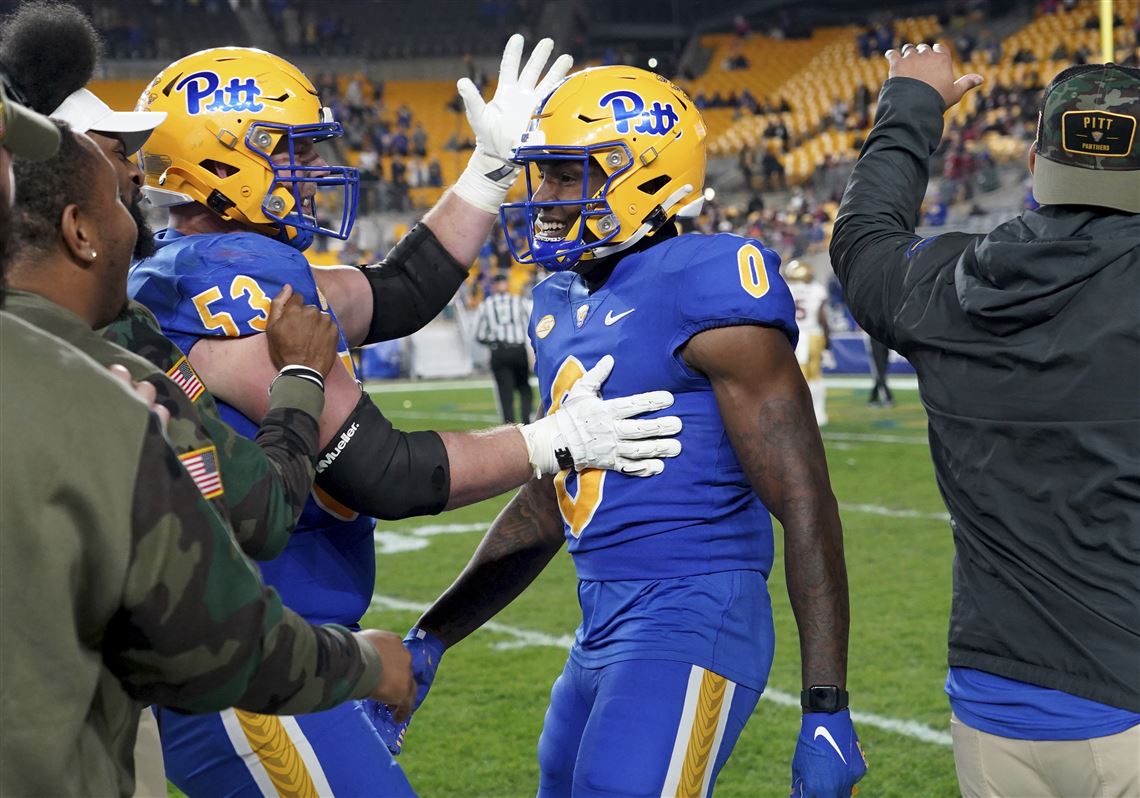 Opinion  The hottest football players right now - The Pitt News