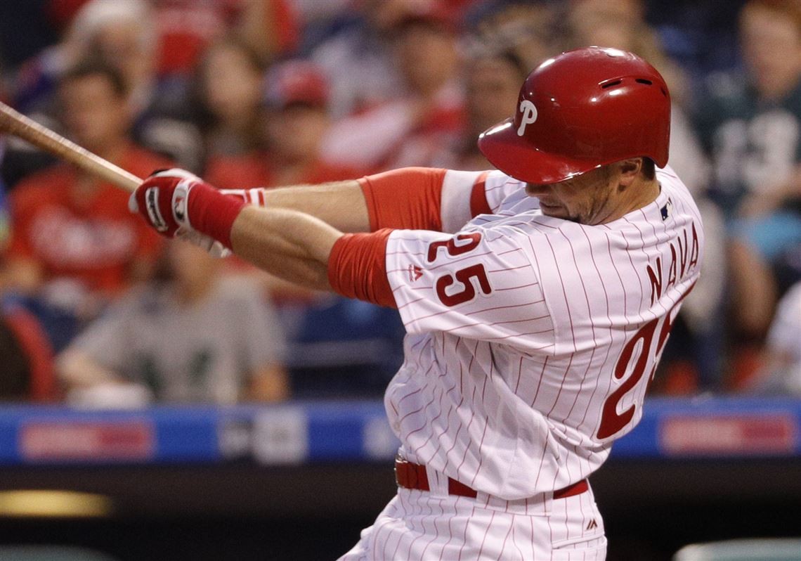 Daniel Nava officially signs minor-league deal with the Pirates ...