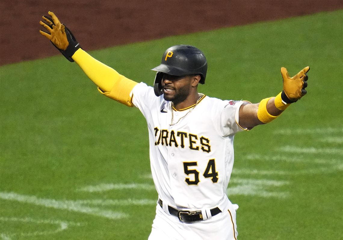 Playing against each other for 1st time in MLB, Pirates' Joshua