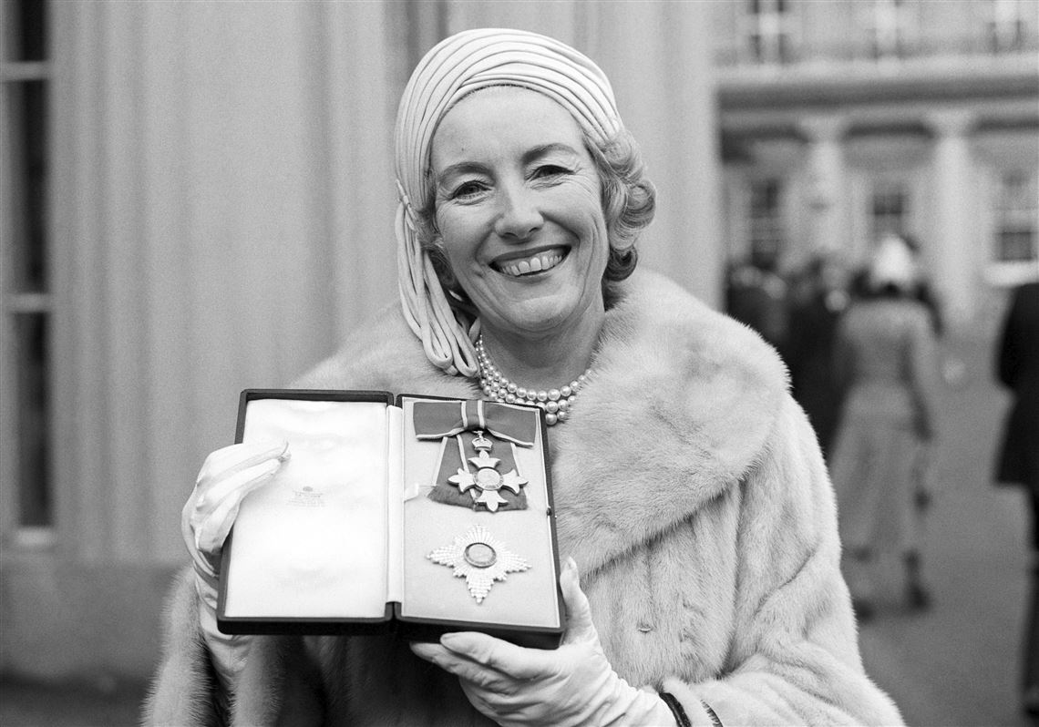 World War Ii Armed Forces Sweetheart Singer Vera Lynn Dies At 103 Pittsburgh Post Gazette