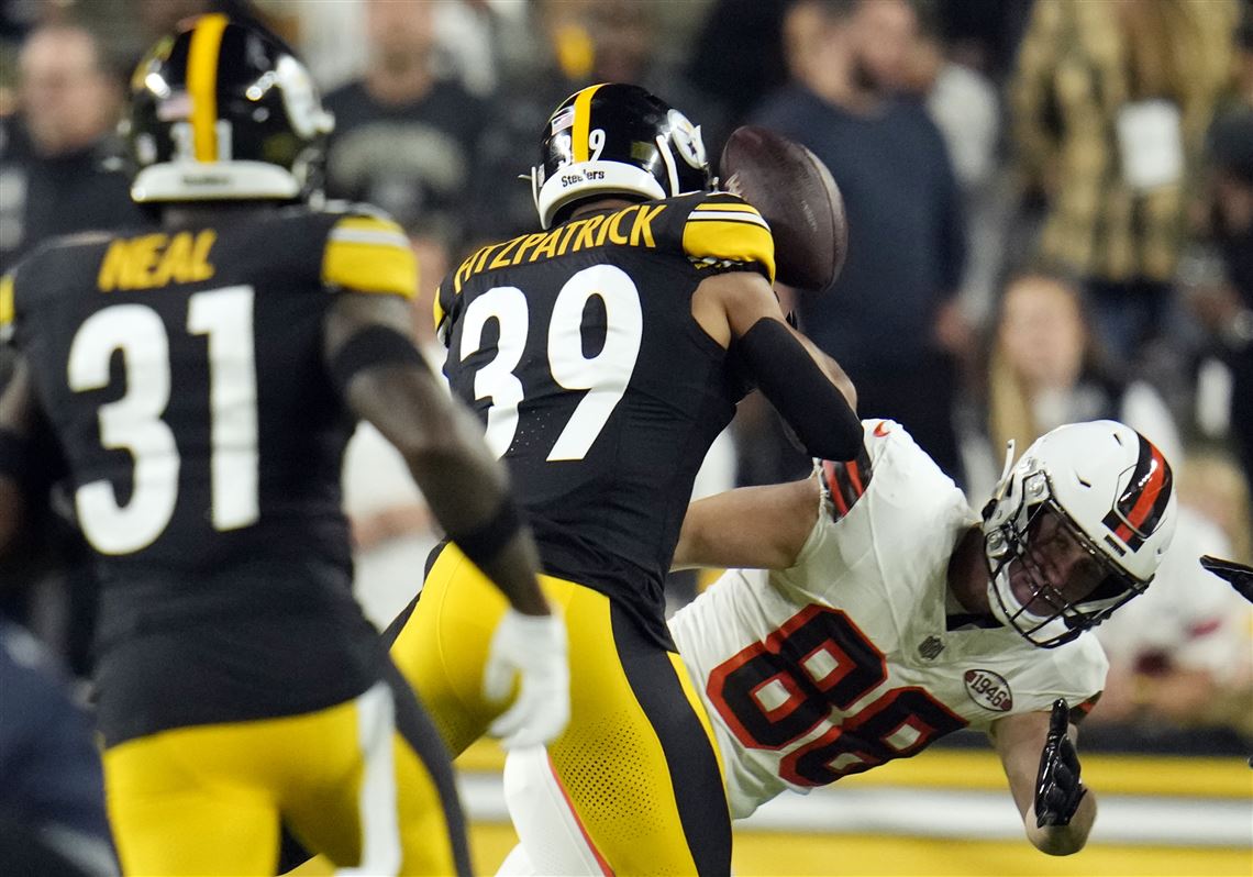 Steelers safety Minkah Fitzpatrick escapes serious injury