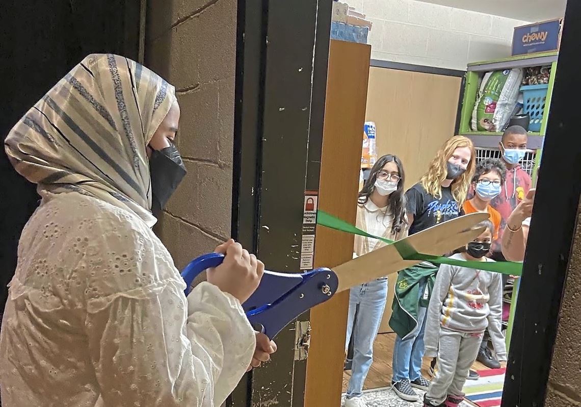 Carnegie Elementary School opens Free Store 15106 Pittsburgh PostGazette