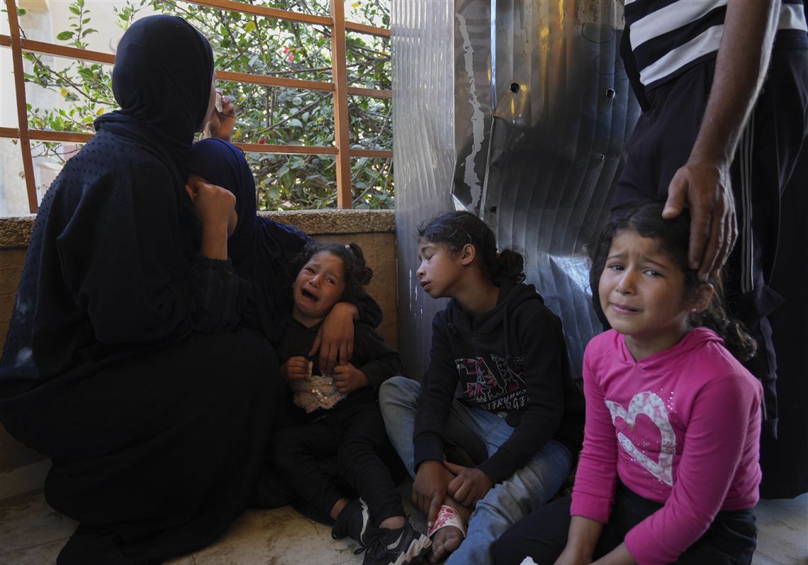 Gaza Deaths: Israeli Forces Kill 17, Aid Site Incident - News Directory 3