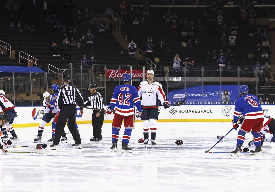 Punches thrown at start of Washington Capitals - New York Rangers game