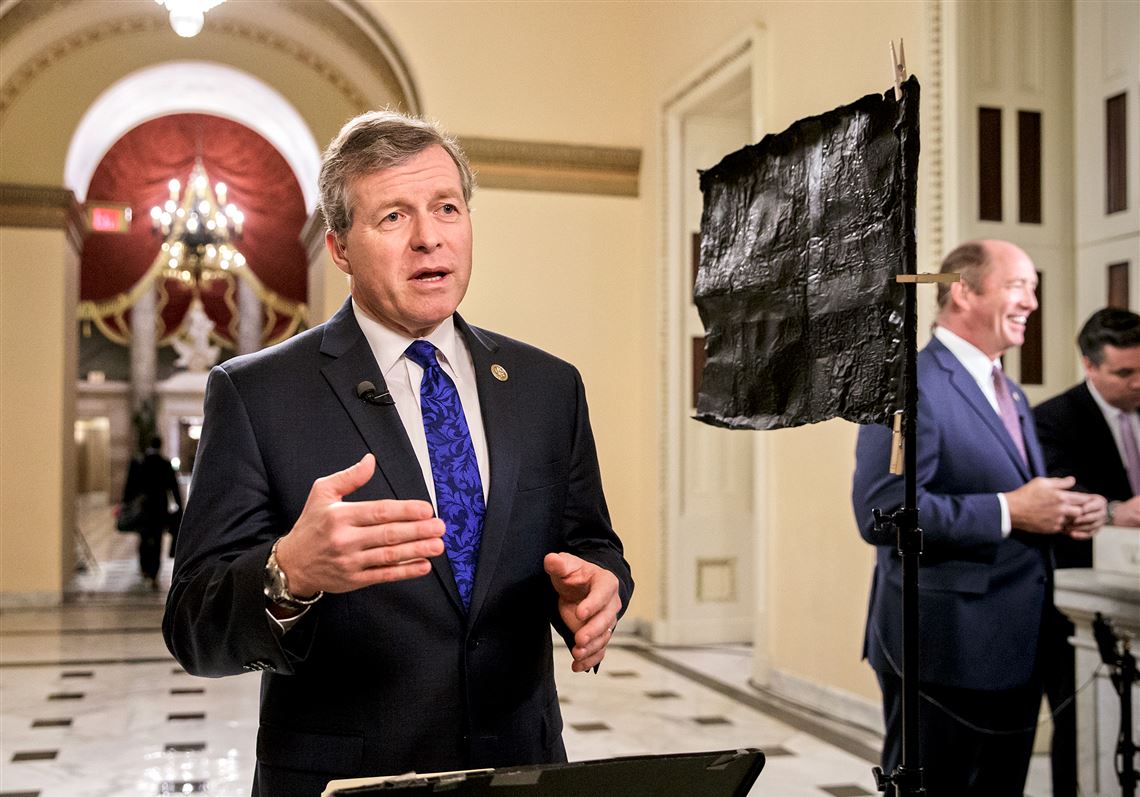 Then-GOP Rep. Charlie Dent explains why he would vote "no" on the Obamacare replacement, in a March 2017 photo. Mr. Dent went against his party leadership in the final vote.