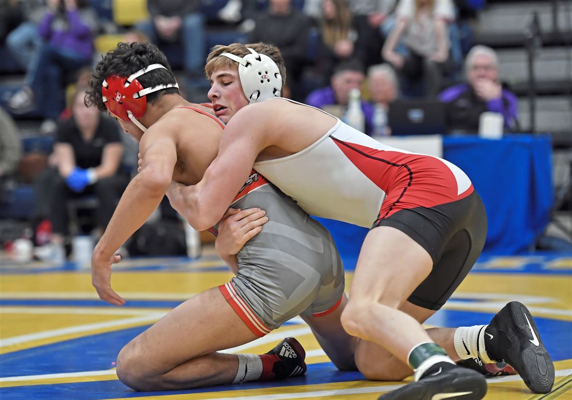 WPIAL Class 3A wrestling championships Vinny Kilkeary, Mac Church win