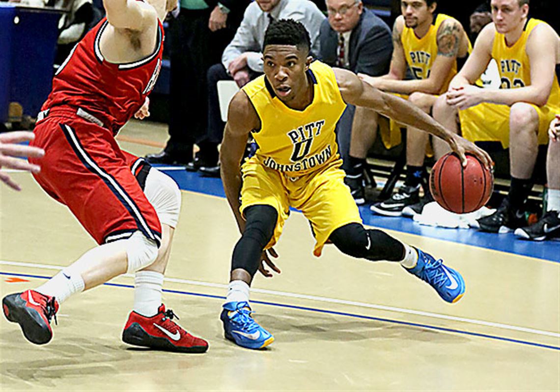 PittJohnstown has a nice combo with SetonLaSalle grads Pittsburgh