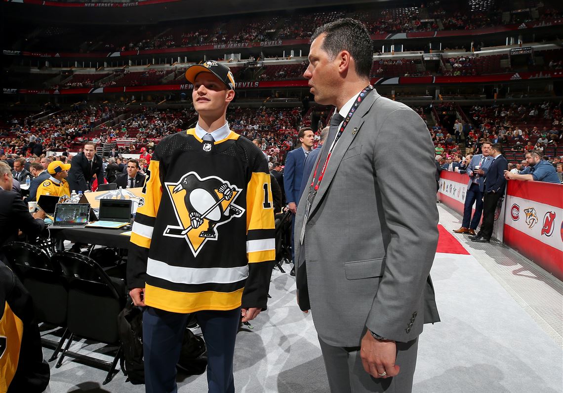 2017 NHL Draft: Penguins select defenseman Zachary Lauzon with 51st overall  pick - PensBurgh