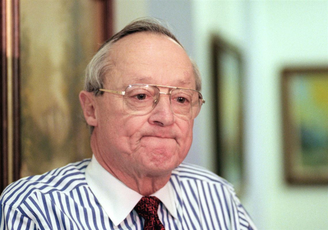 Obituary David Christopher / An accountant with a passion for politics