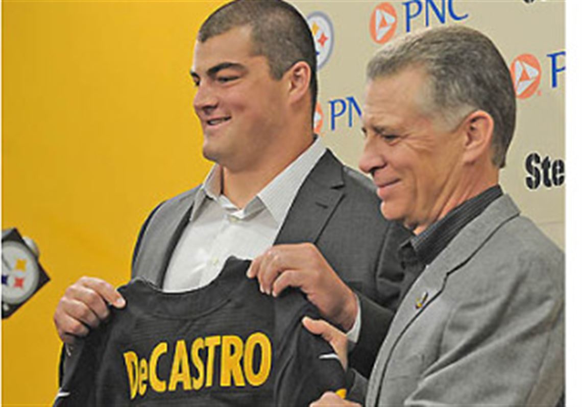 David DeCastro Named Steelers' Nominee For Art Rooney Sportsmanship Award -  Steelers Depot