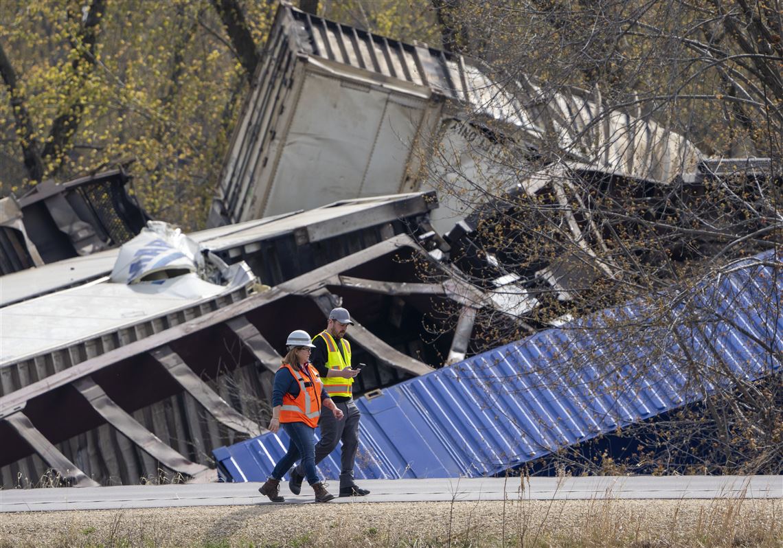 Containers secured to shore after Wisconsin train derailment