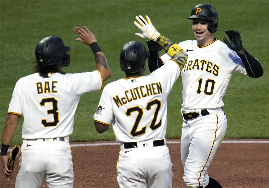 We didn't back down': Pirates' offense is suddenly humming against