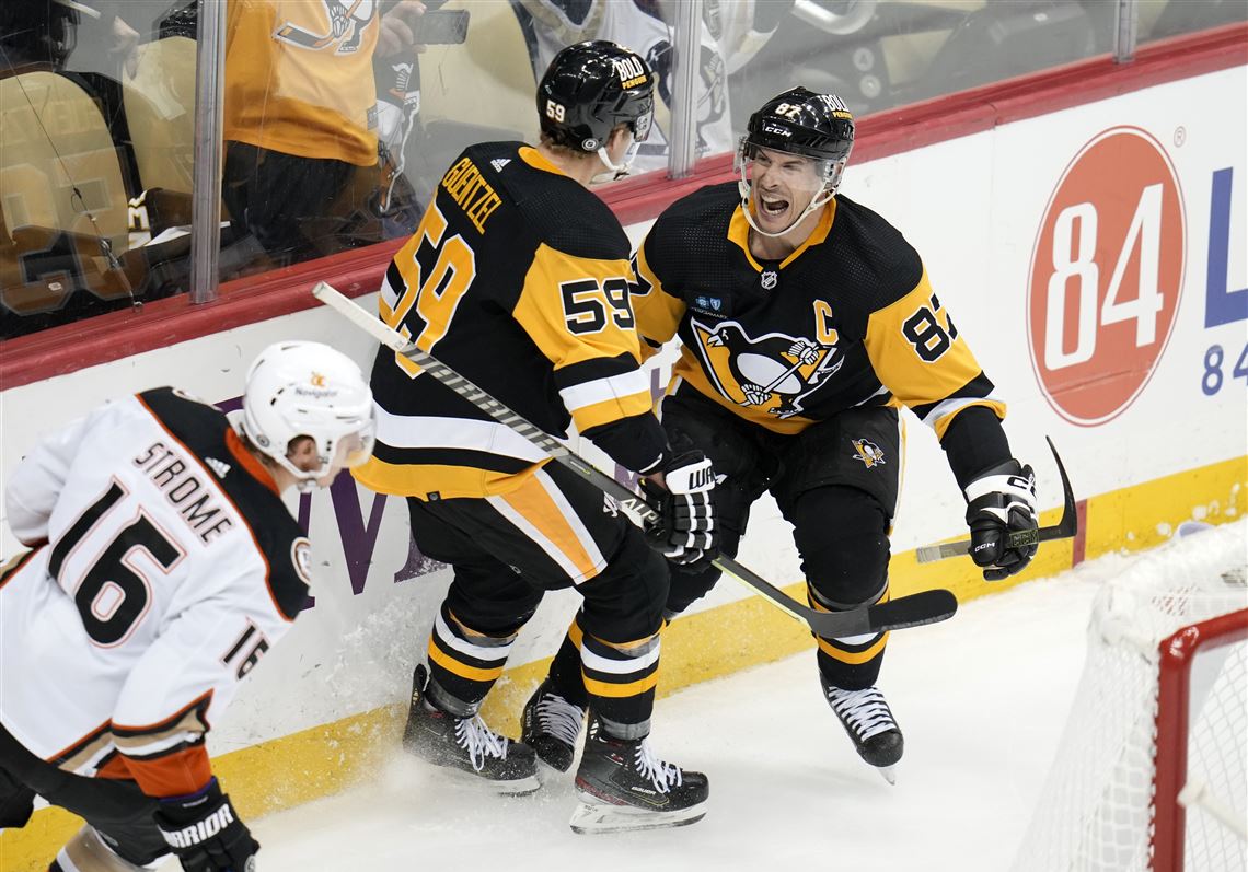 Pittsburgh Penguins Remain Perfect at Home Before Heading West - The Hockey  News Pittsburgh Penguins News, Analysis and More