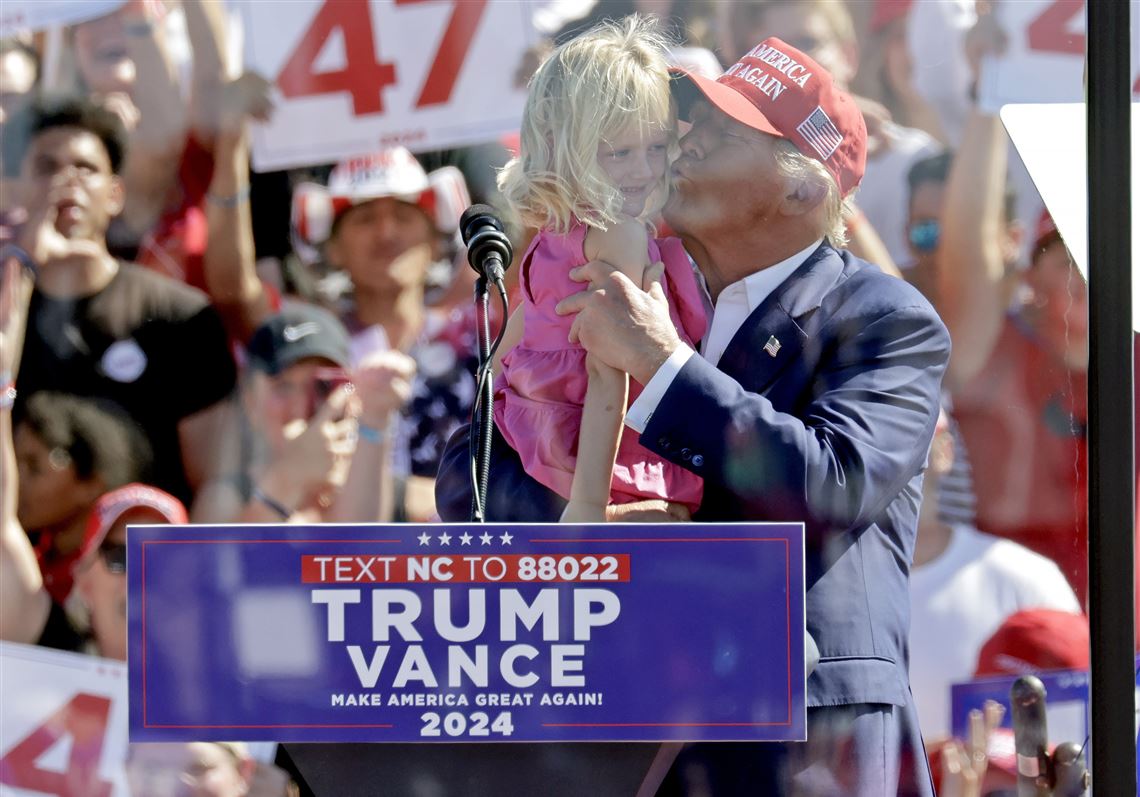 Trump appeals to women in return to North Carolina without Lt. Gov 