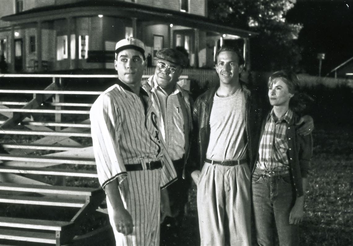 Field of Dreams 25 Year Anniversary: Baseball Movie Not So Corny