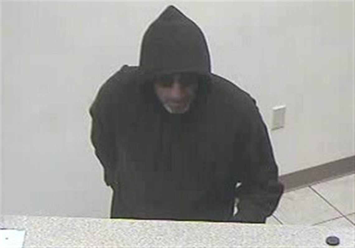 Man in hoodie robs East Allegheny bank | Pittsburgh Post-Gazette