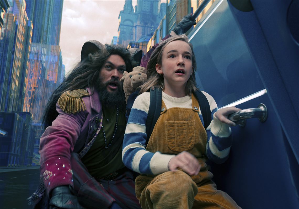 Review: 'Slumberland' strands Jason Momoa in a nightmare of a movie