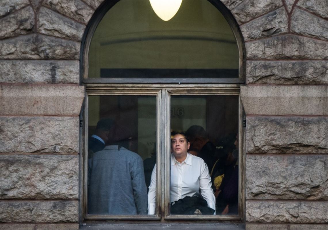 The week's best reads: On the Rosfeld trial, a testing ground for the steel industry, and more