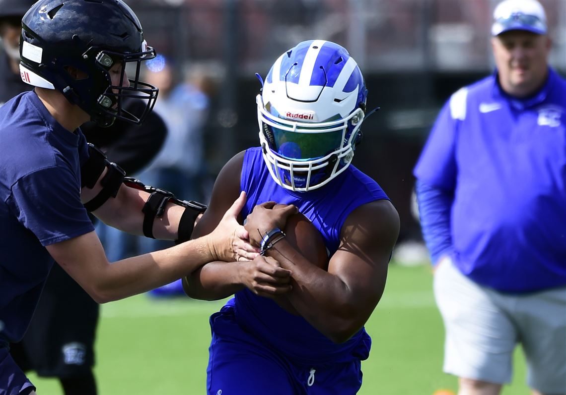 OTC youth football team plays at US Bank Stadium