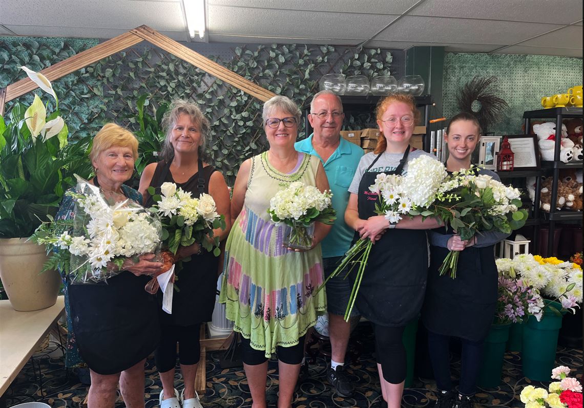 Letters: Readers loved catching these wedding flowers | Pittsburgh Post ...