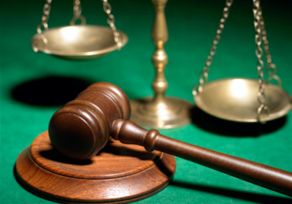 Ex-Pittsburgh police officer gets probation in cover-up