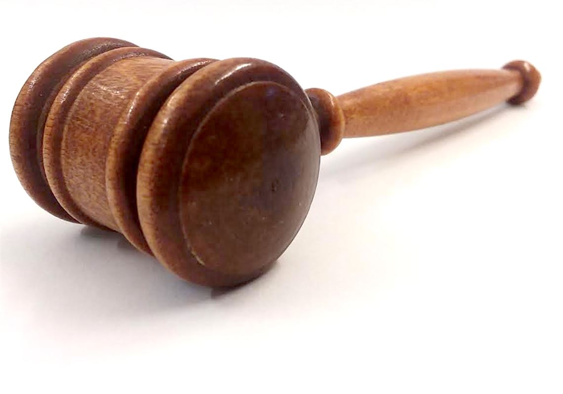 Westmoreland woman accused of beating mom over Steelers game volume to stand trial