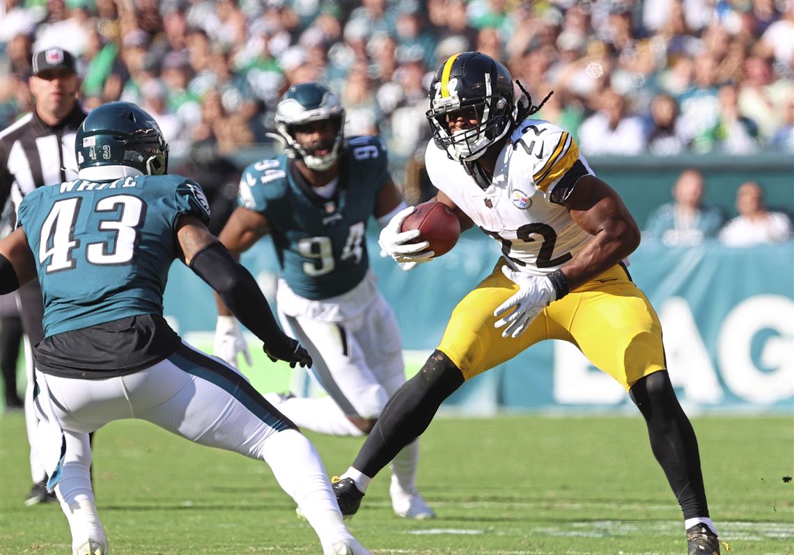 Najee Harris of the Pittsburgh Steelers looks on during the first