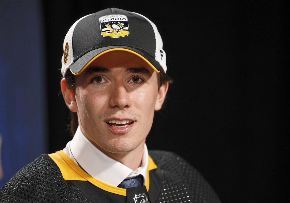 Penguins keep their first-round pick, select center Brayden Yager