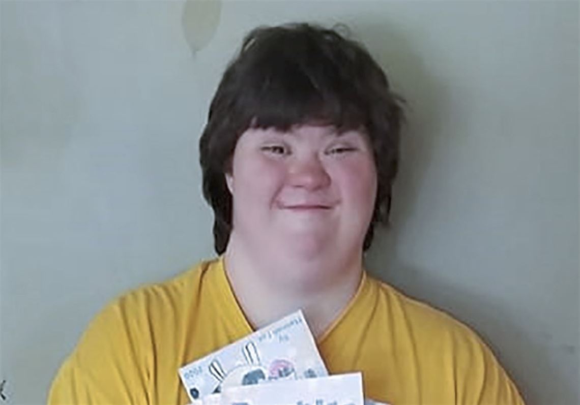 Robinson Girl Scout Hannah Fox is one comic cookie | Pittsburgh Post ...