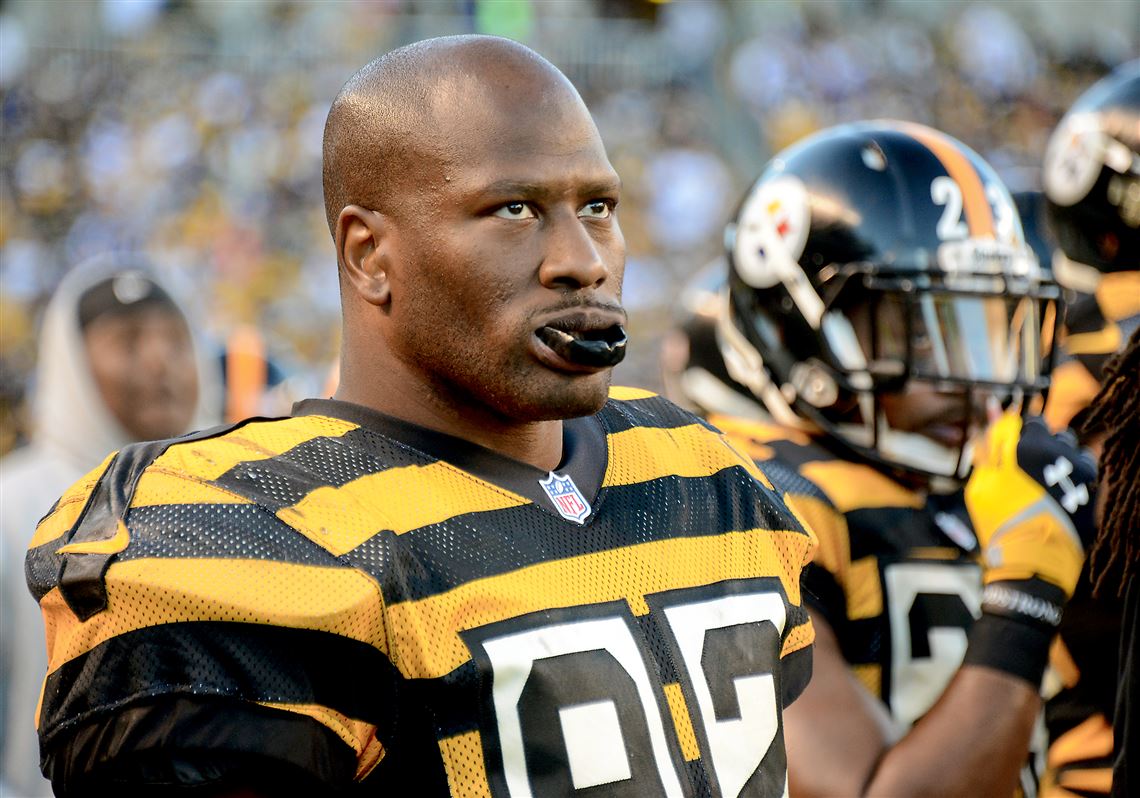 James Harrison signs 2 year deal with Pittsburgh Steelers - Behind