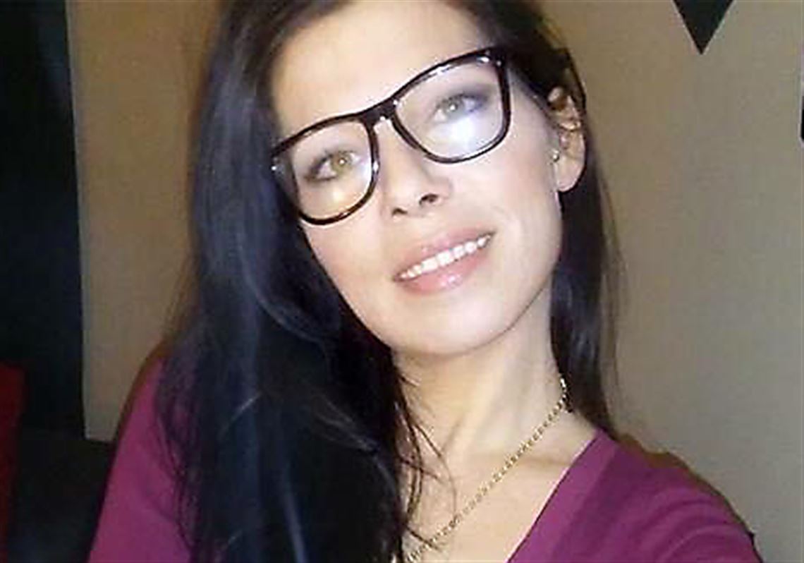 County jail board weighs paying expert in curbing suicides