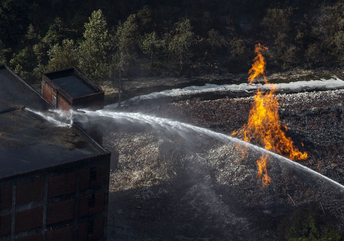 A fire destroys a Jim Beam warehouse filled with 45K barrels of bourbon