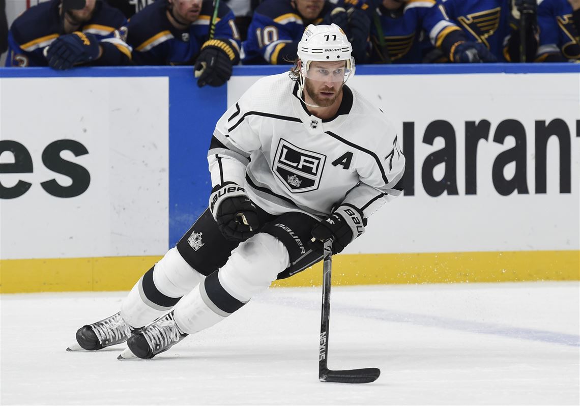 Pittsburgh Penguins center Jeff Carter (77) skates with the puck