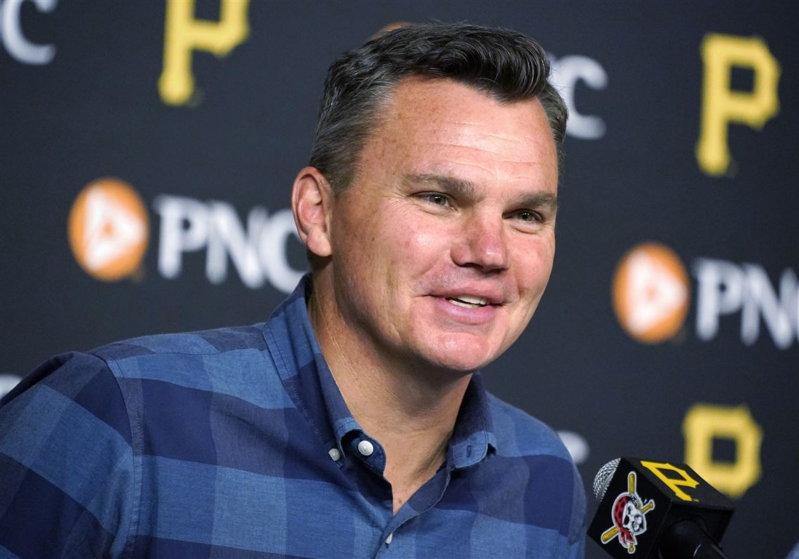 Number one overall pick by the Pittsburgh Pirates in last weeks Major  League baseball draft, Henry Davis, right, poses with general manager Ben  Cherington at PNC Park before a baseball game between