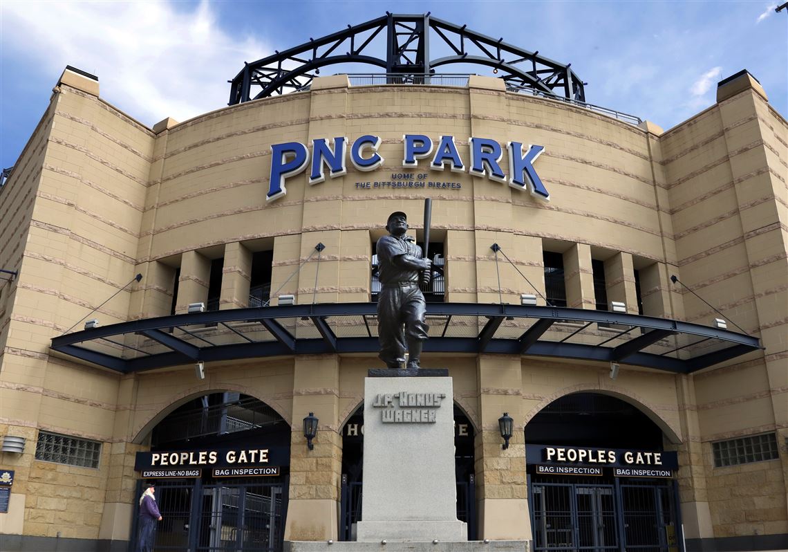 Pirates close PNC Park to outsiders, adjust summer camp schedule