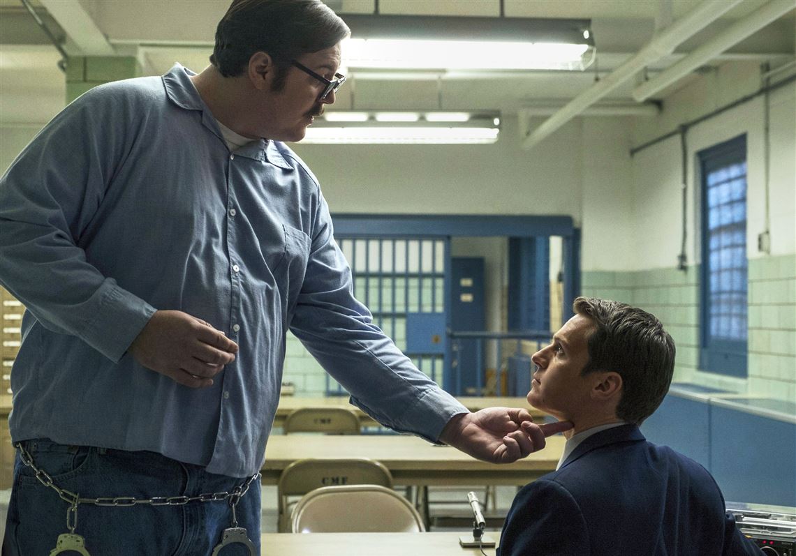 Tuned In: 'Manhunt' lands a 'Mindhunter' star