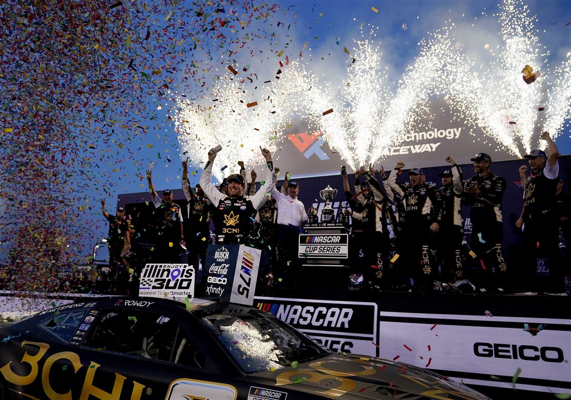 Kyle Busch Holds Off Denny Hamlin For Nascar Cup Series Win Outside St Louis Pittsburgh Post 