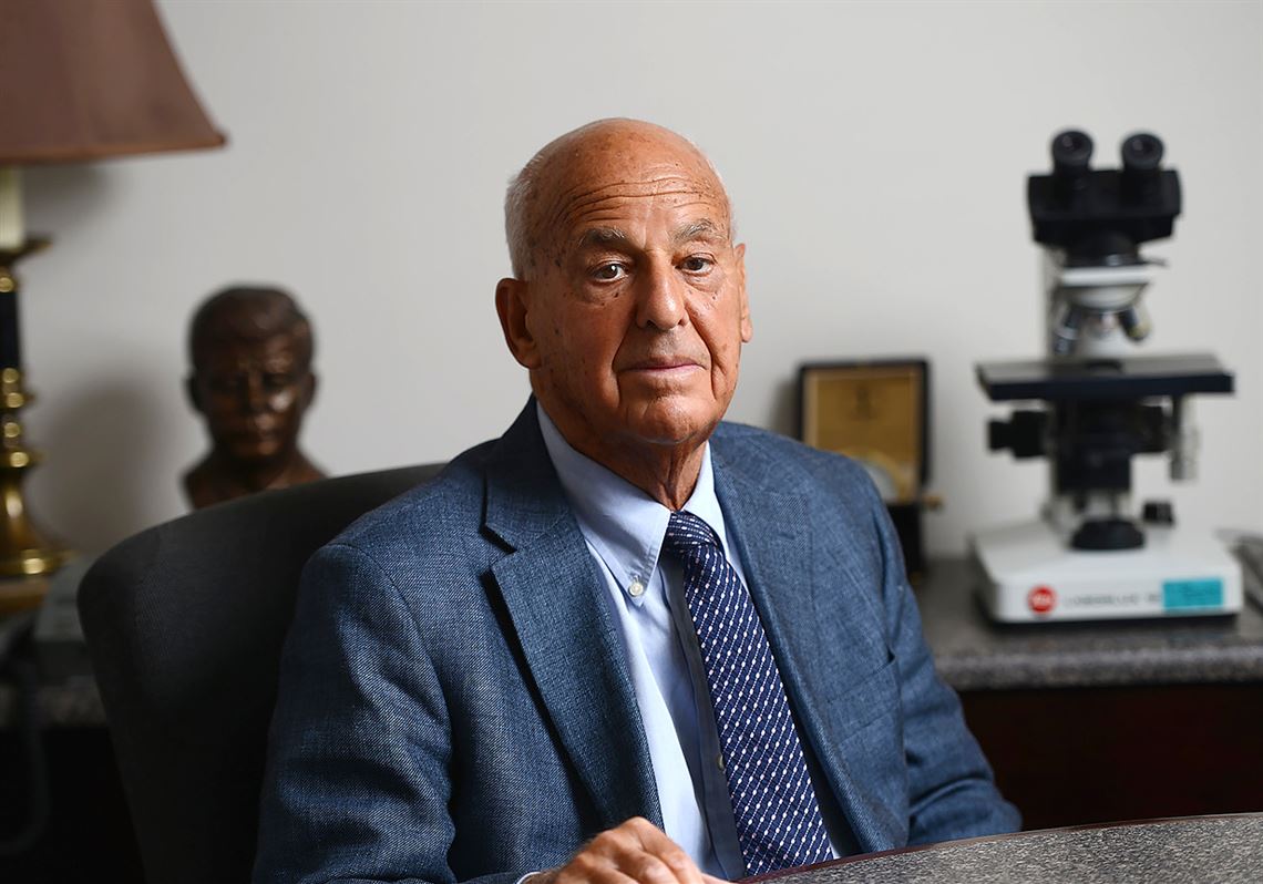 Picture of Cyril Wecht