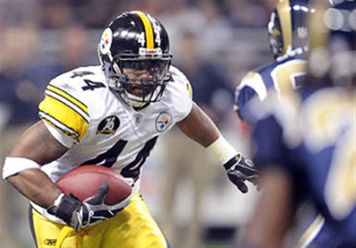 Pittsburgh Steelers running back Najeh Davenport (44) takes a peek to make  sure he is in the end zone after scoring a touchdown during the first half  against the Baltimore Ravens. The