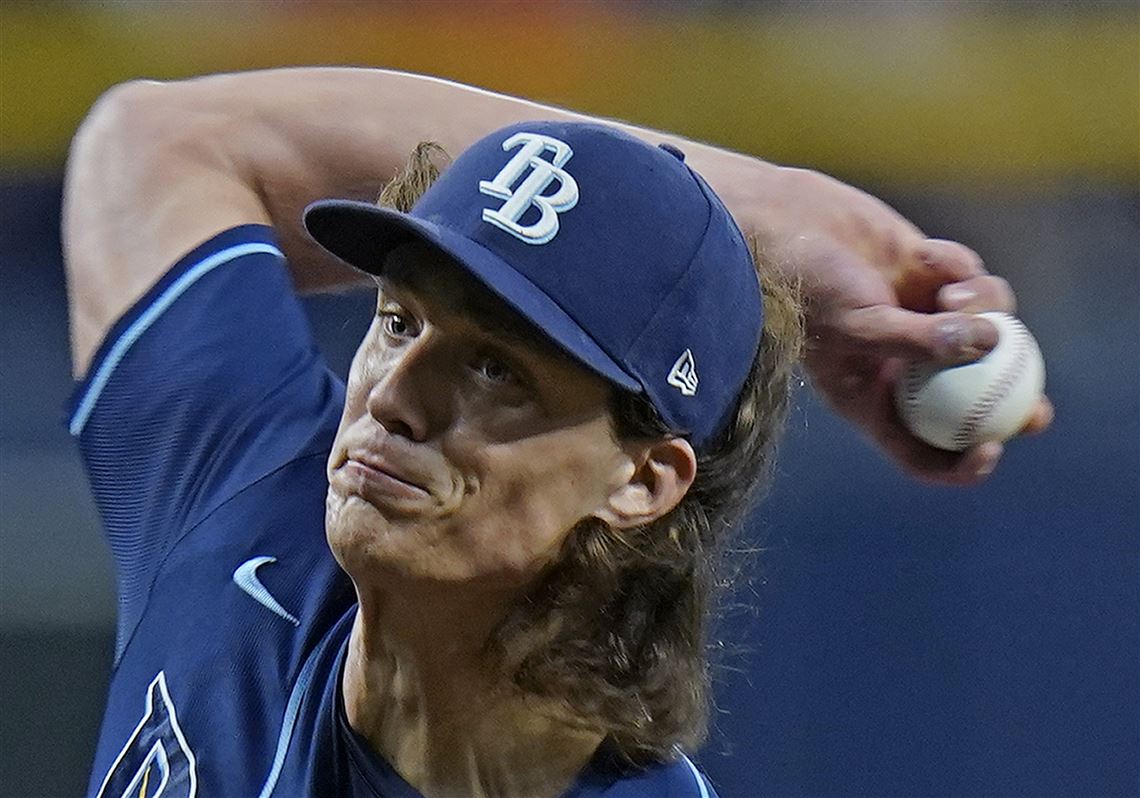 Tyler Glasnow's brother finally gets to watch game in person