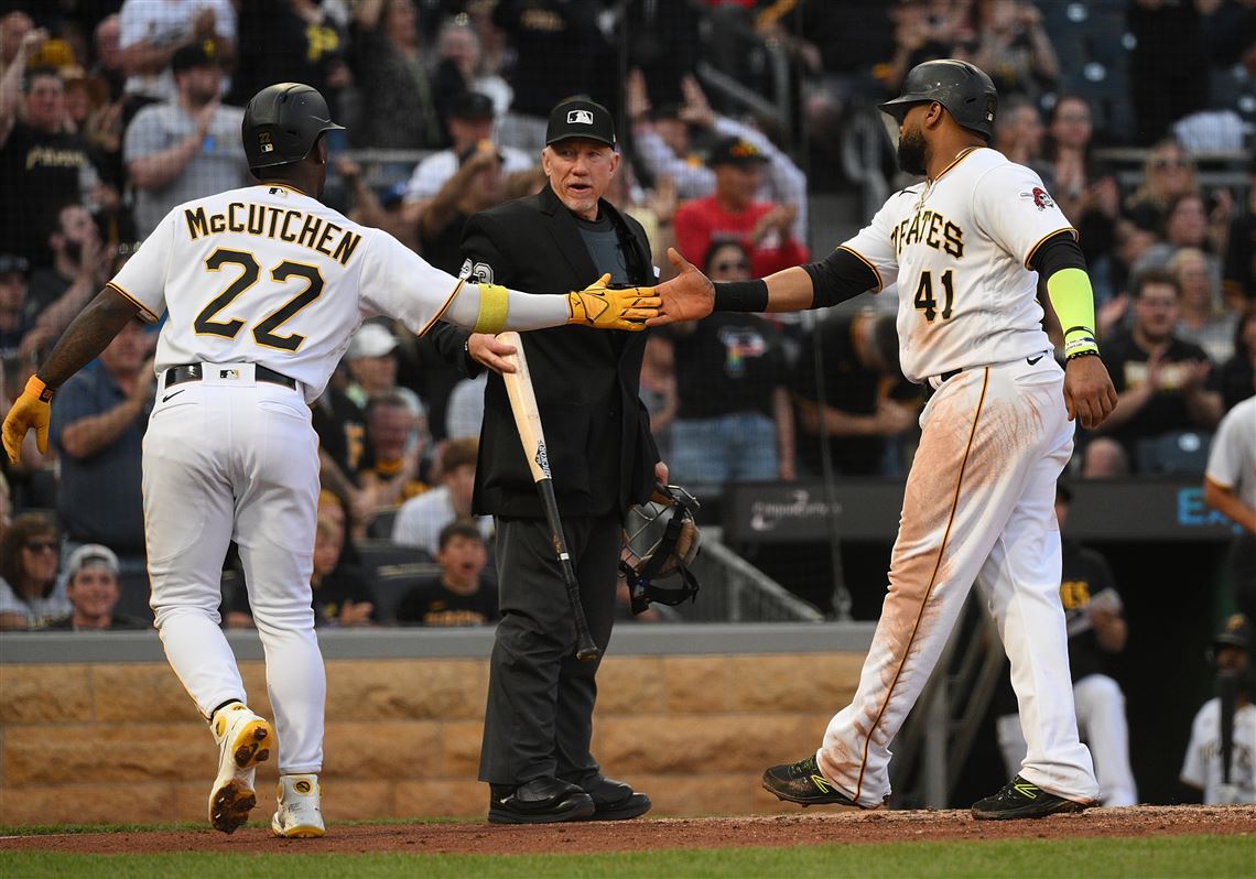 Paul Zeise: Pirates' handling of Bryan Reynolds situation is turning into a  comedy show