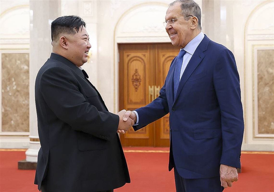 North Korea's Kim, Russia's Putin Exchange Letters Vowing Stronger