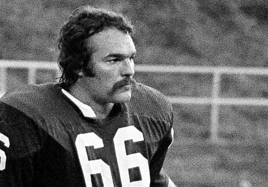 Former Cardinals legend Conrad Dobler, widely dubbed NFL's